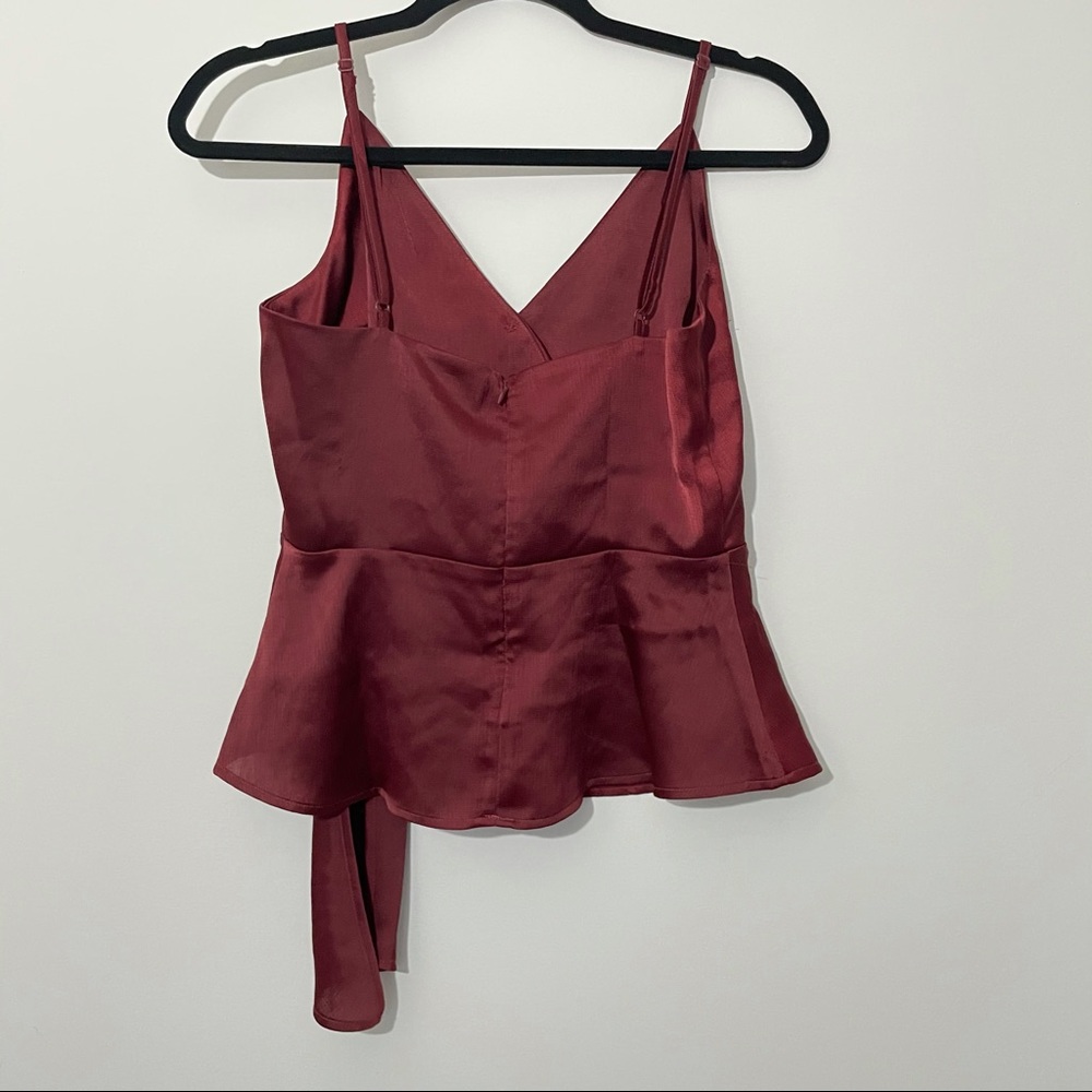 Lulu’s Tank Top - Picture 4 of 4
